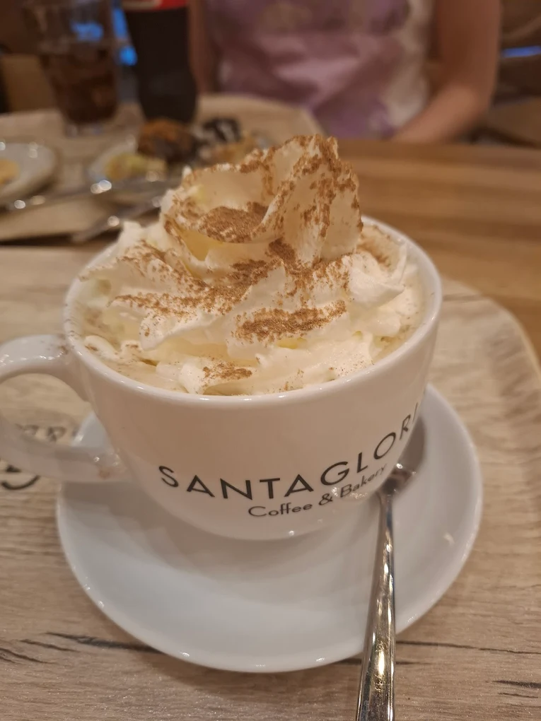 Santa Gloria Coffee & Bakery